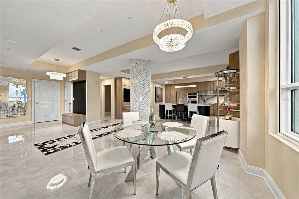 En Venta: $1,395,000 (2 camas, 2 baños, 2636 Pies cuadrados)