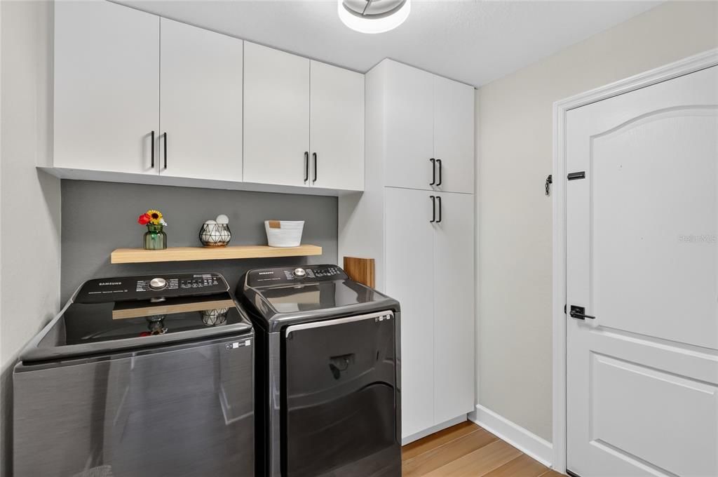 For Sale: $439,900 (4 beds, 2 baths, 2220 Square Feet)