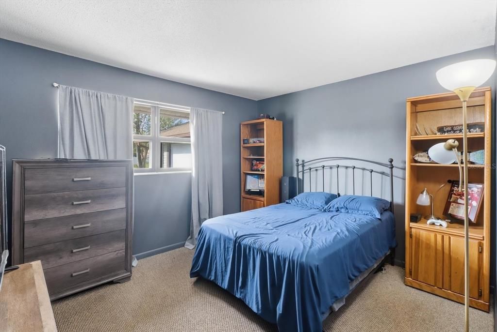 For Sale: $294,900 (3 beds, 2 baths, 1712 Square Feet)