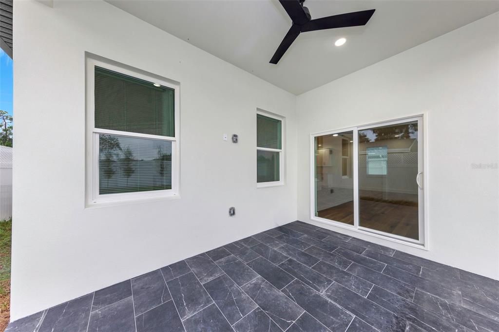 For Sale: $595,000 (3 beds, 2 baths, 1924 Square Feet)