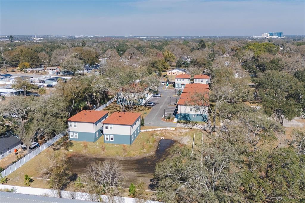 For Rent: $2,400 (3 beds, 2 baths, 1264 Square Feet)