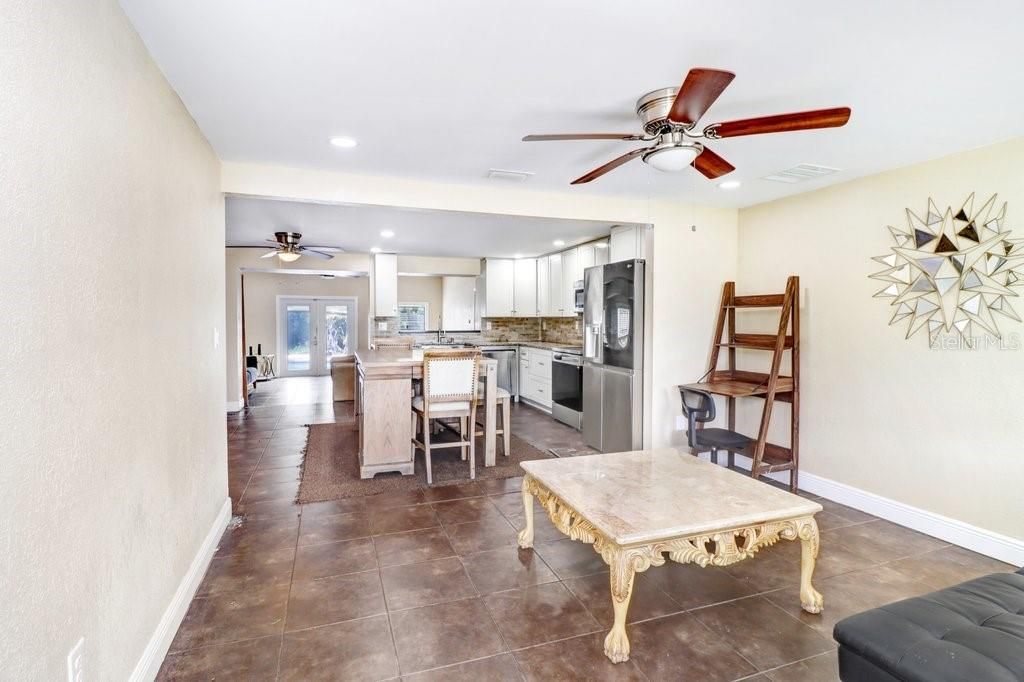 For Sale: $535,000 (4 beds, 3 baths, 2218 Square Feet)