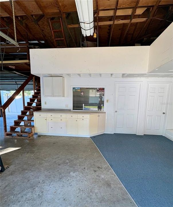 For Sale: $599,000 (4 beds, 3 baths, 1276 Square Feet)