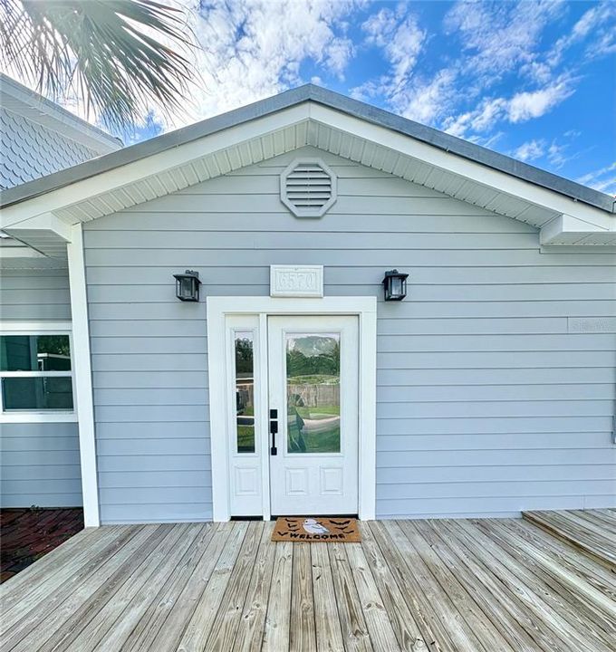 For Sale: $599,000 (4 beds, 3 baths, 1276 Square Feet)
