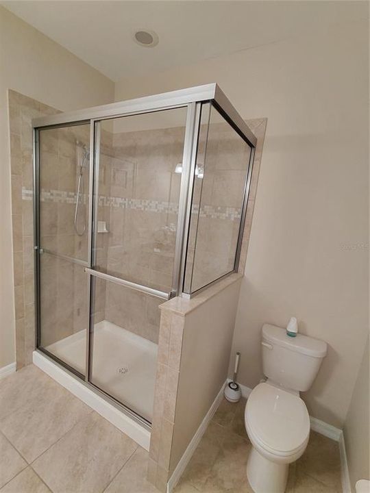 В аренду: $2,000 (2 спален, 2 ванн, 1135 Квадратных фут)