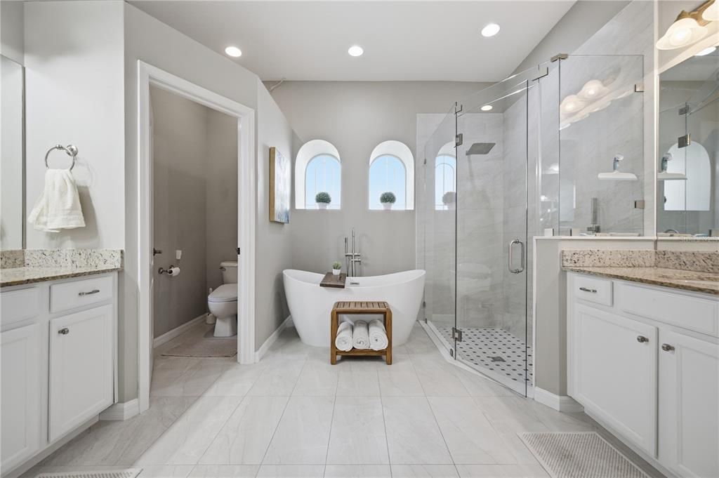 For Sale: $689,900 (4 beds, 3 baths, 2884 Square Feet)