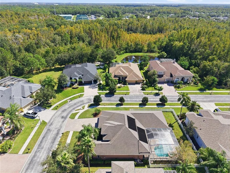 For Sale: $689,900 (4 beds, 3 baths, 2884 Square Feet)