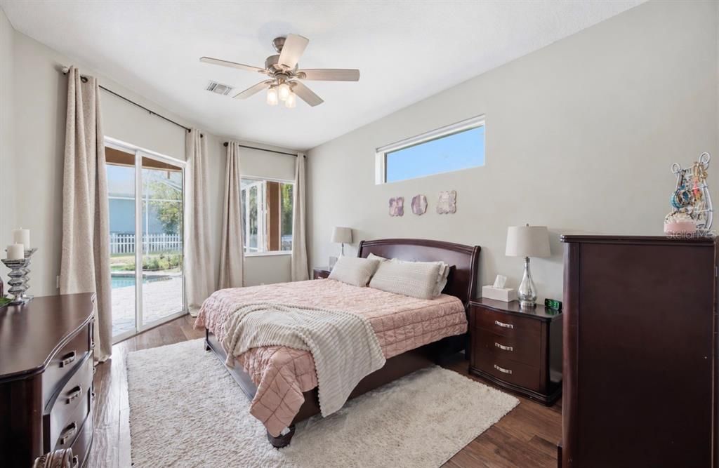 For Sale: $689,900 (4 beds, 3 baths, 2884 Square Feet)