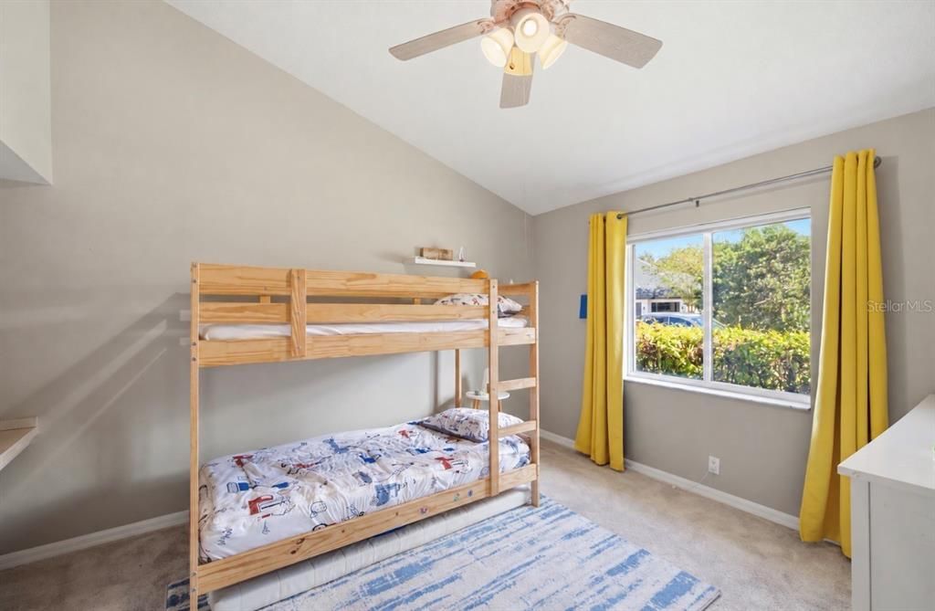For Sale: $689,900 (4 beds, 3 baths, 2884 Square Feet)