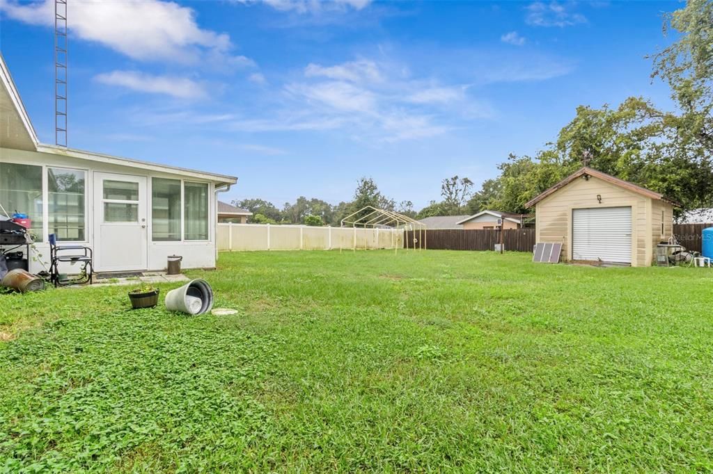 Active With Contract: $205,000 (3 beds, 2 baths, 1108 Square Feet)