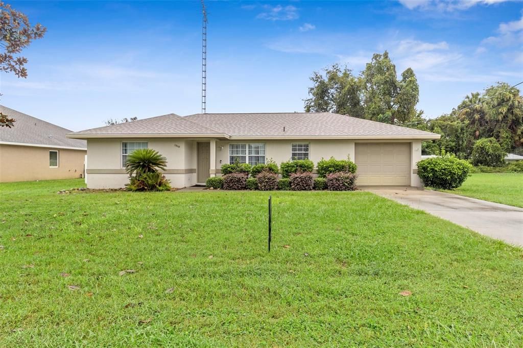Active With Contract: $205,000 (3 beds, 2 baths, 1108 Square Feet)