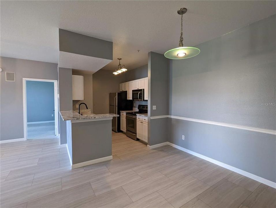 В аренду: $1,850 (2 спален, 2 ванн, 1041 Квадратных фут)