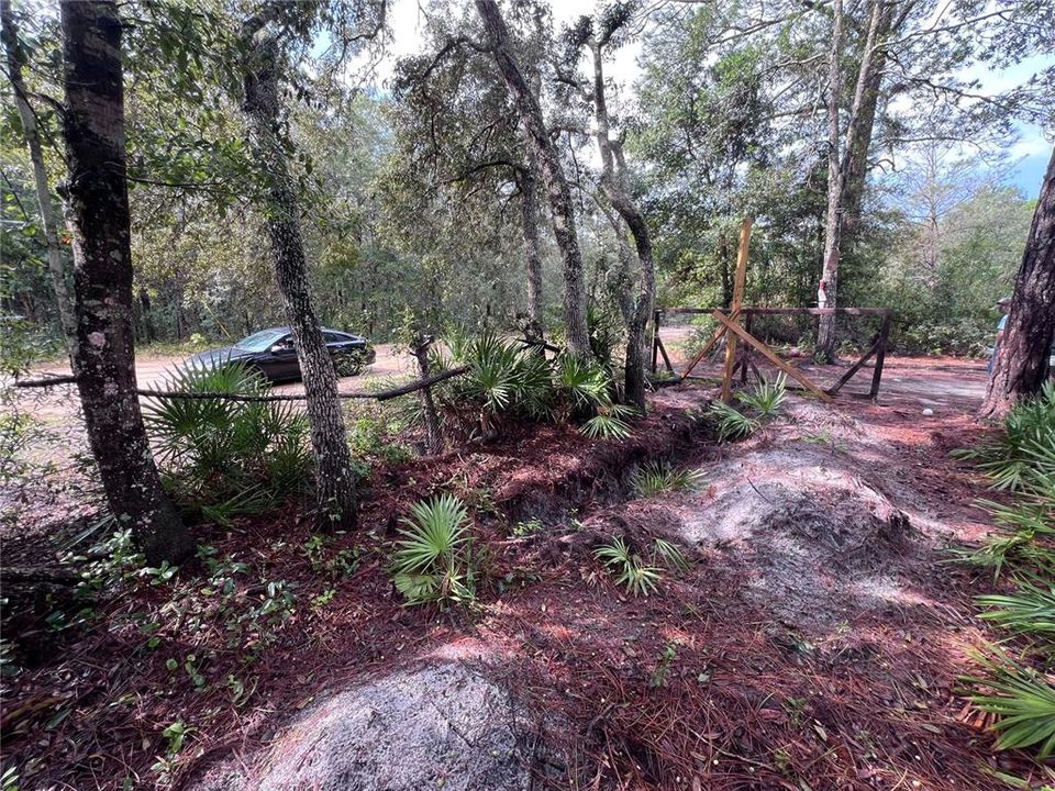 待售: $25,000 (0.22 acres)