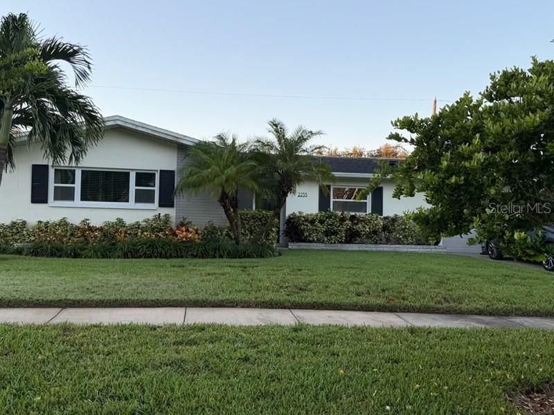 For Sale: $597,612 (4 beds, 3 baths, 2028 Square Feet)