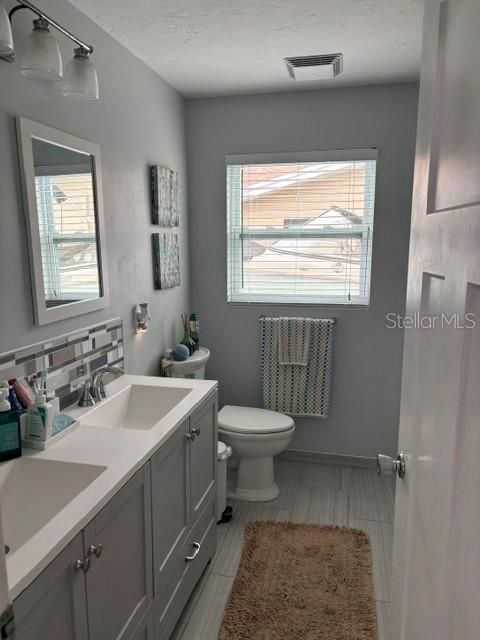 For Sale: $597,612 (4 beds, 3 baths, 2028 Square Feet)