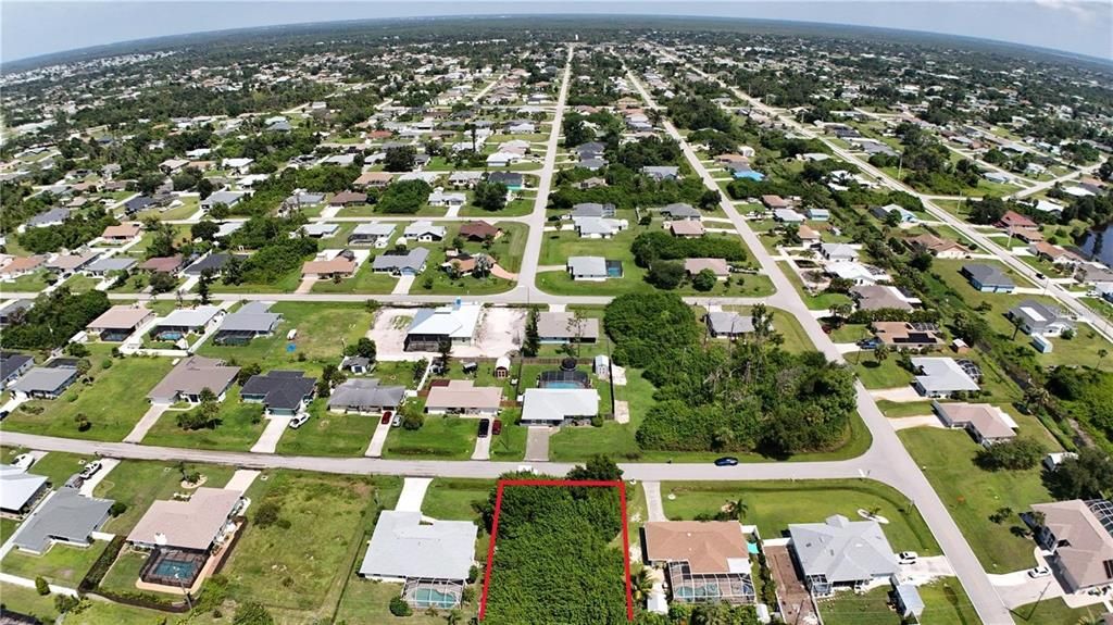 На продажу: $21,000 (0.23 acres)