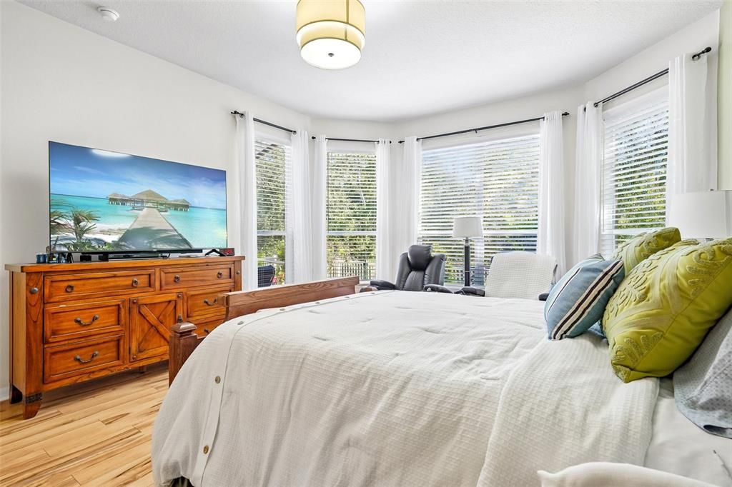 For Sale: $575,000 (4 beds, 3 baths, 2795 Square Feet)