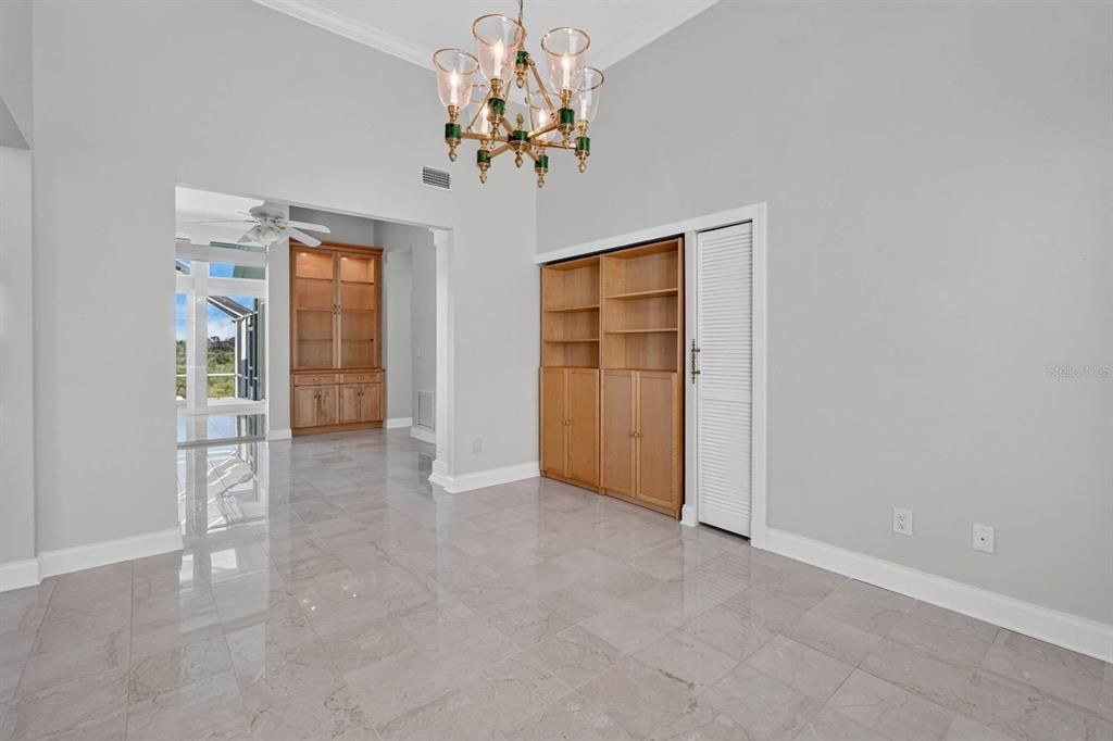 For Sale: $675,000 (3 beds, 3 baths, 2917 Square Feet)