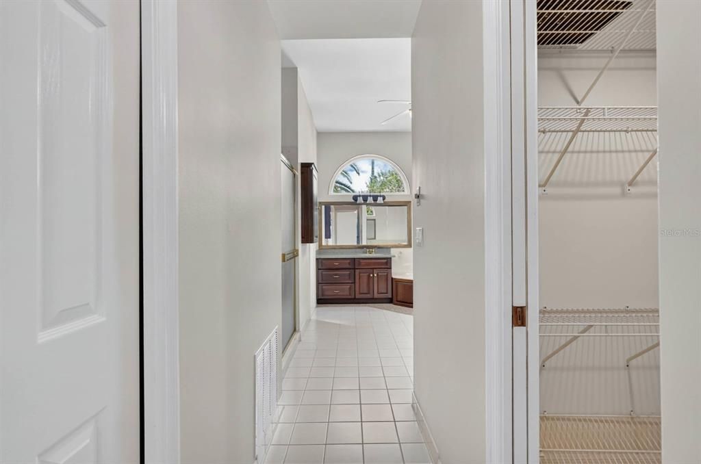 For Sale: $675,000 (3 beds, 3 baths, 2917 Square Feet)