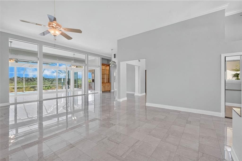 For Sale: $675,000 (3 beds, 3 baths, 2917 Square Feet)