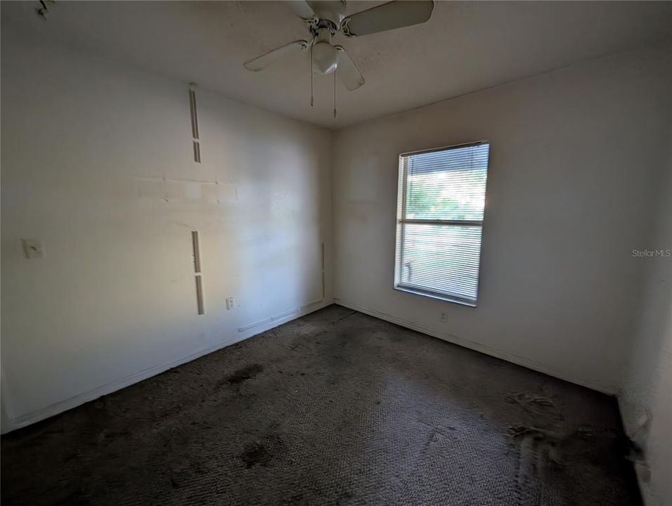 For Sale: $250,000 (3 beds, 2 baths, 1110 Square Feet)