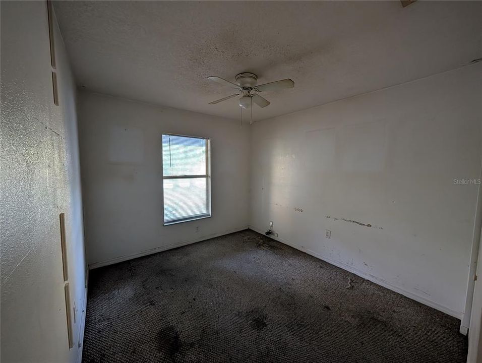 For Sale: $250,000 (3 beds, 2 baths, 1110 Square Feet)