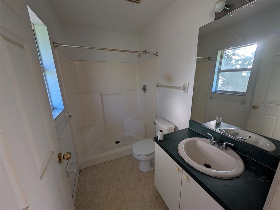 For Sale: $250,000 (3 beds, 2 baths, 1110 Square Feet)