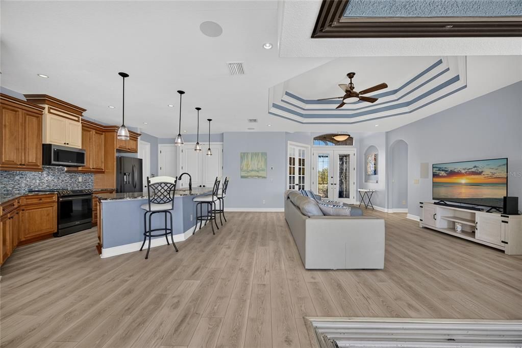 For Sale: $669,500 (3 beds, 2 baths, 2063 Square Feet)