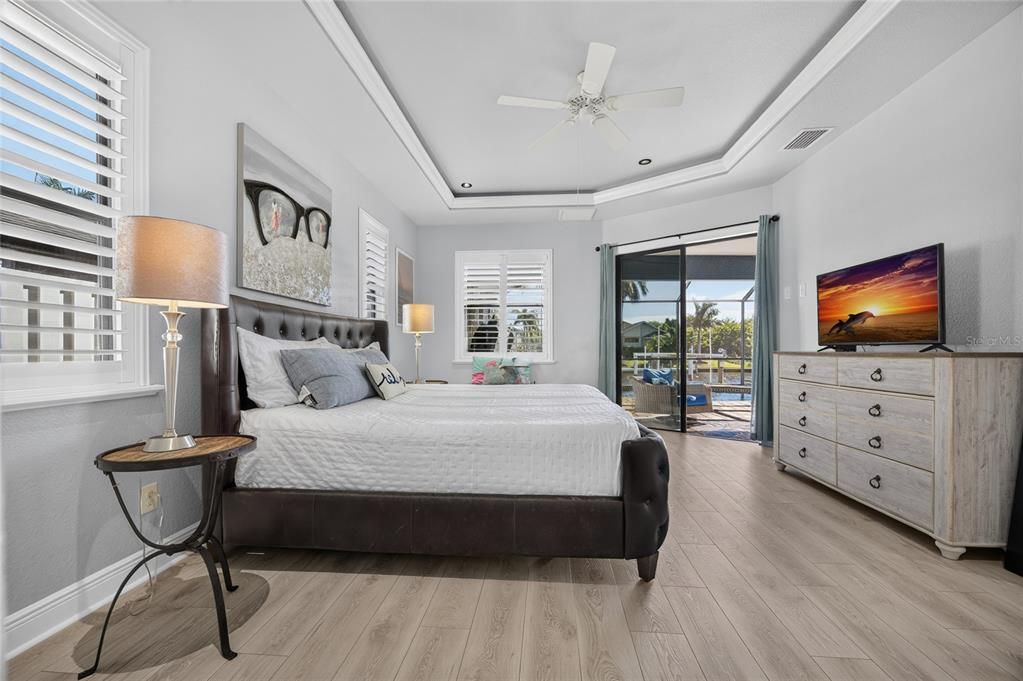 For Sale: $669,500 (3 beds, 2 baths, 2063 Square Feet)