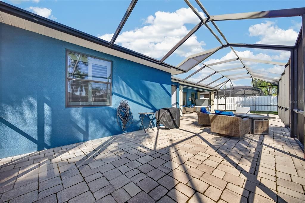 For Sale: $669,500 (3 beds, 2 baths, 2063 Square Feet)