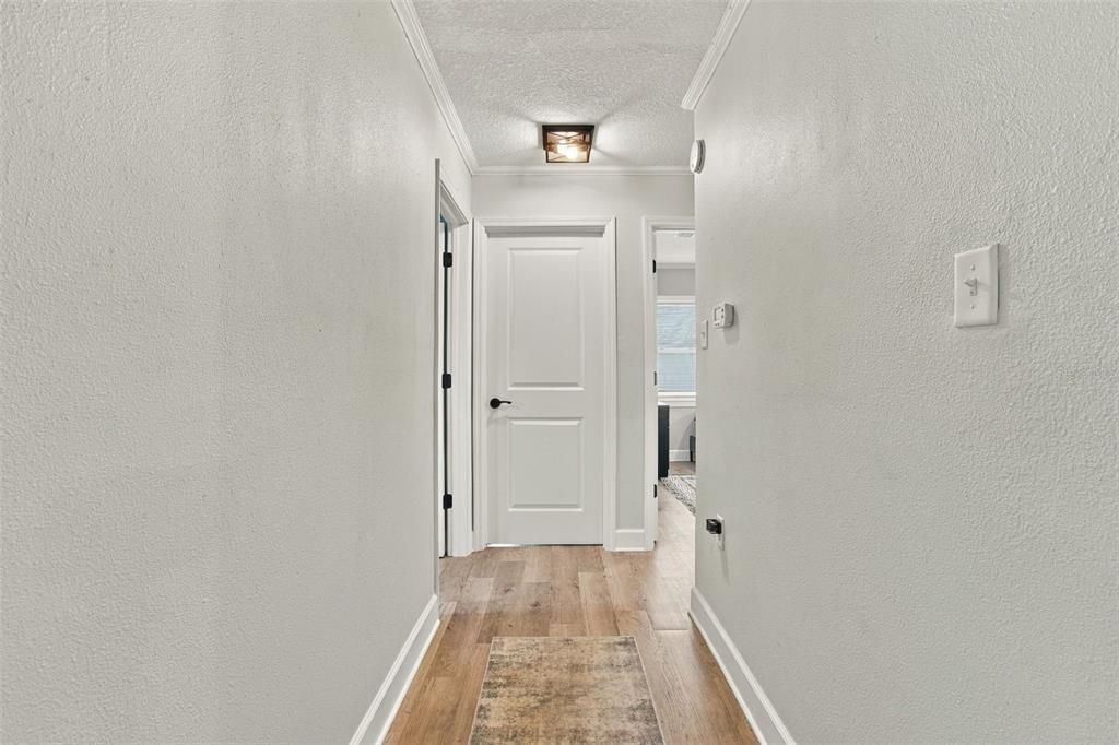 En Venta: $399,500 (4 camas, 2 baños, 1224 Pies cuadrados)