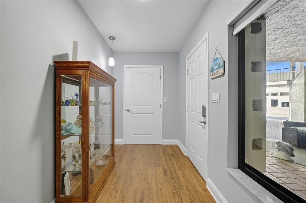 For Sale: $369,000 (3 beds, 2 baths, 2569 Square Feet)