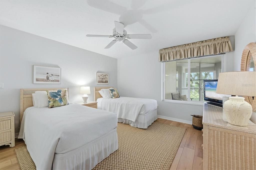 En Venta: $505,000 (2 camas, 2 baños, 2148 Pies cuadrados)
