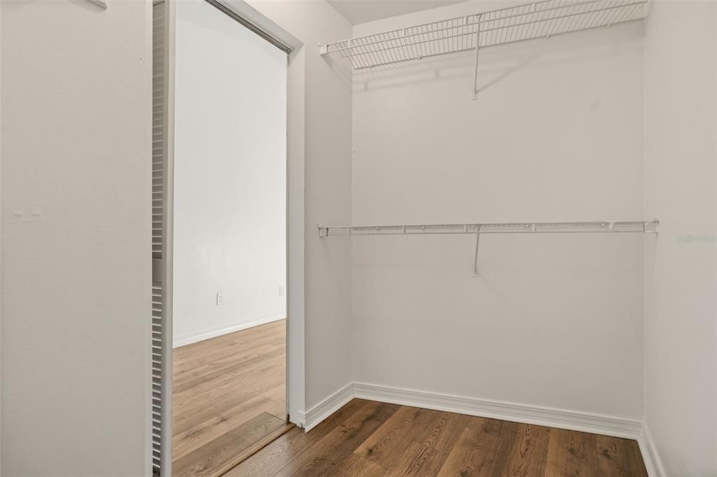 На продажу: $459,000 (4 спален, 2 ванн, 2116 Квадратных фут)