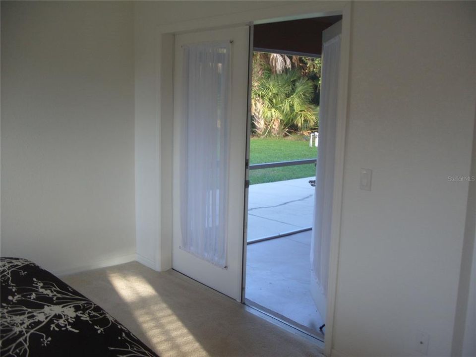 En Venta: $295,200 (3 camas, 2 baños, 1591 Pies cuadrados)