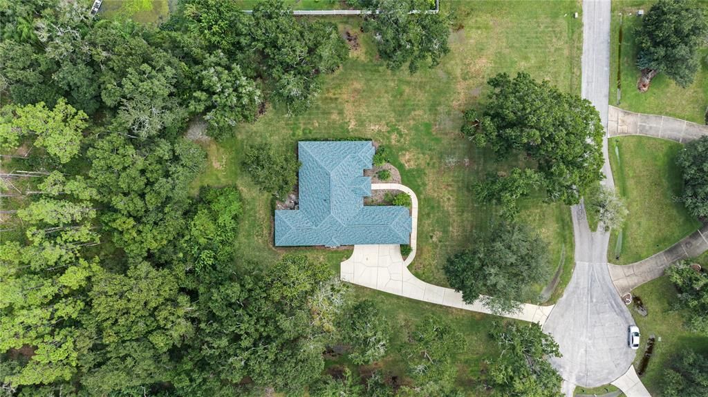 En Venta: $699,000 (3 camas, 3 baños, 2610 Pies cuadrados)