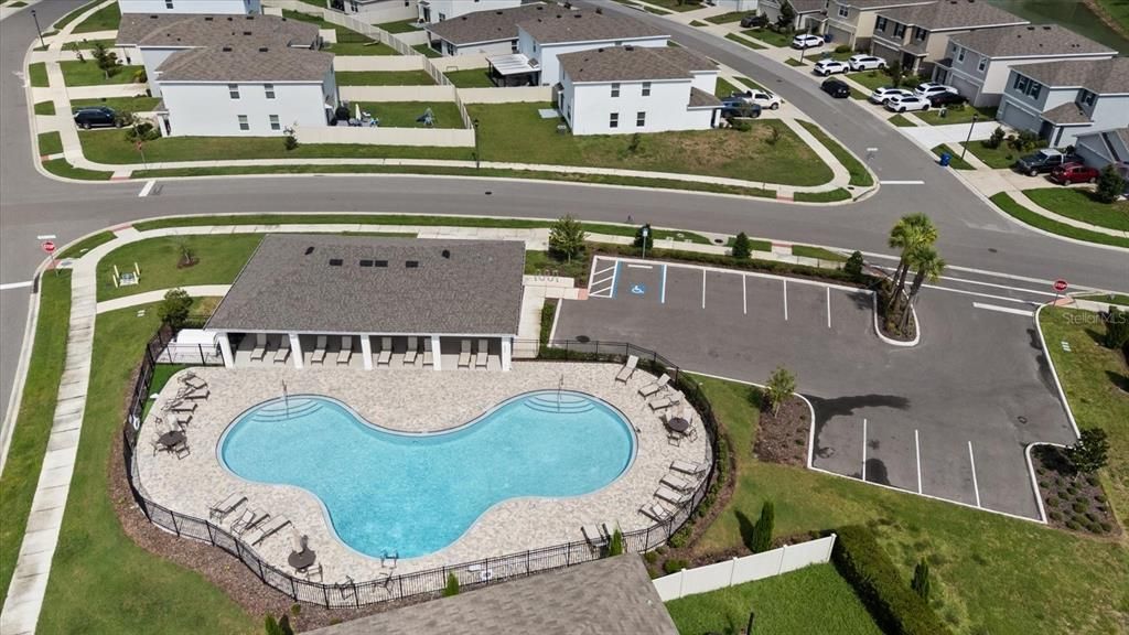На продажу: $337,000 (4 спален, 2 ванн, 2305 Квадратных фут)