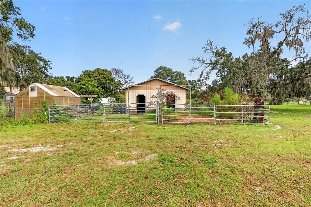 For Sale: $850,000 (3 beds, 2 baths, 2344 Square Feet)