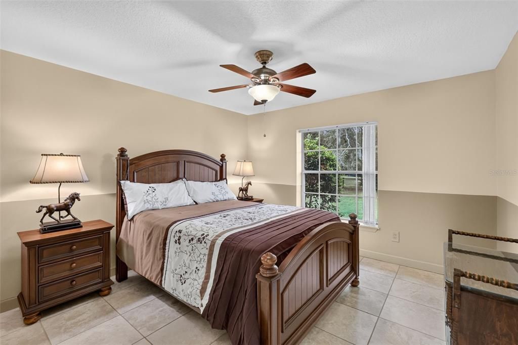 For Sale: $850,000 (3 beds, 2 baths, 2344 Square Feet)