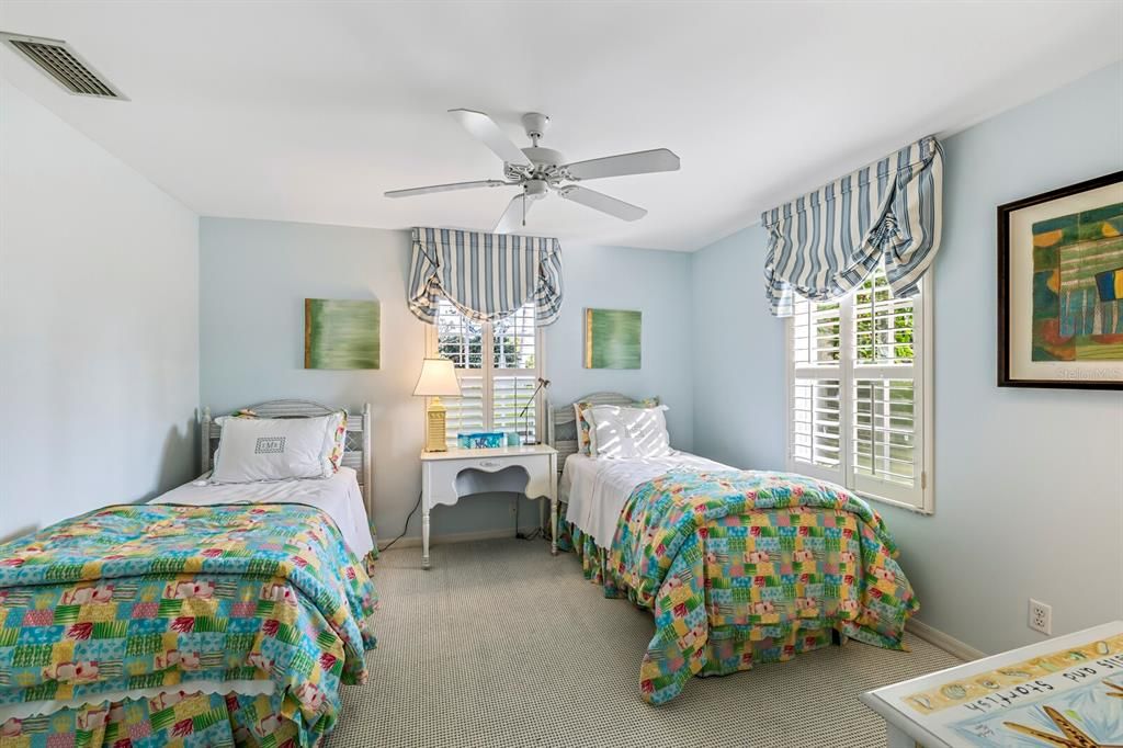 For Sale: $4,950,000 (4 beds, 4 baths, 3500 Square Feet)
