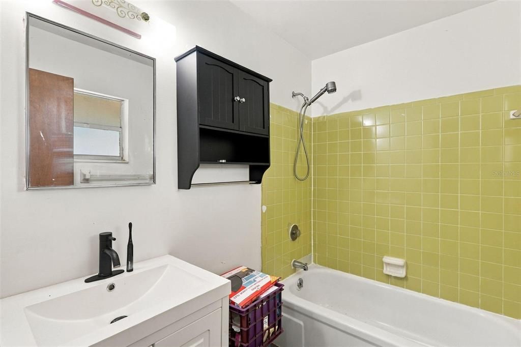 For Sale: $146,000 (4 beds, 2 baths, 1762 Square Feet)