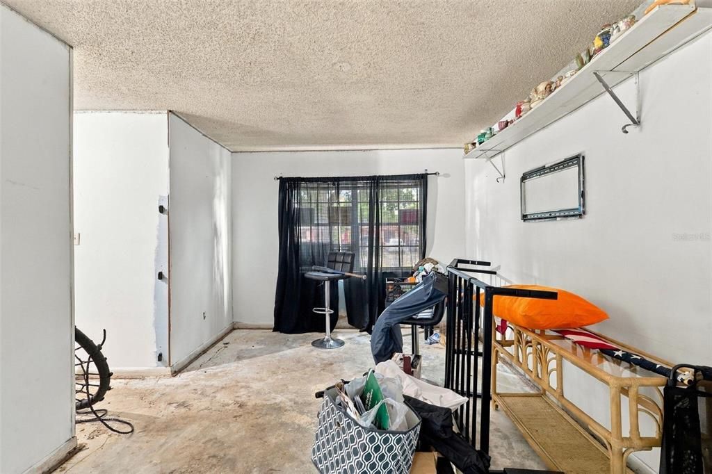 For Sale: $146,000 (4 beds, 2 baths, 1762 Square Feet)