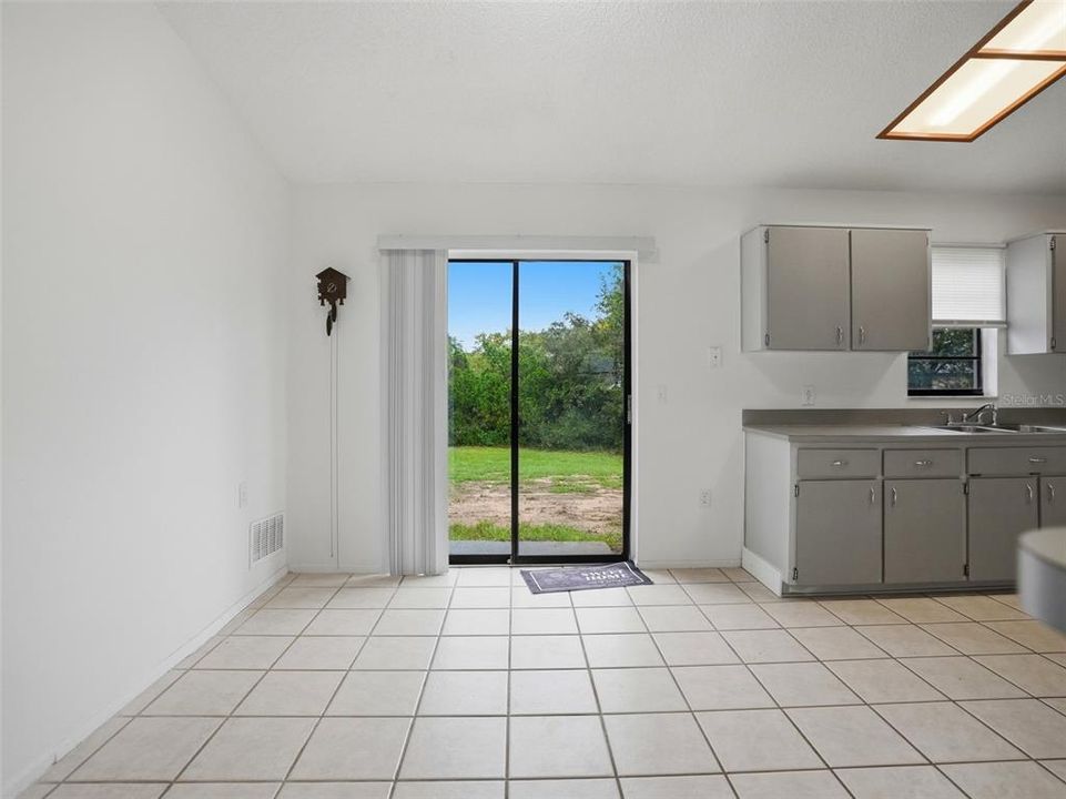 En Venta: $230,000 (2 camas, 2 baños, 1088 Pies cuadrados)