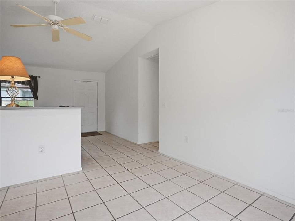 En Venta: $230,000 (2 camas, 2 baños, 1088 Pies cuadrados)