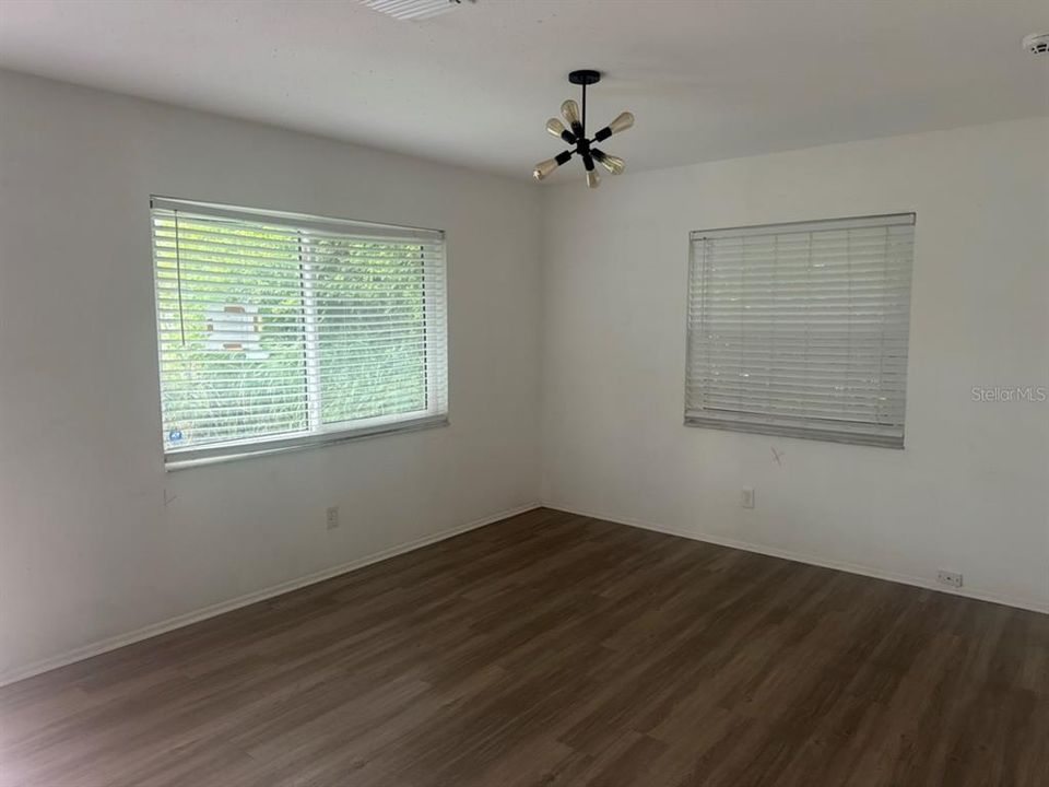 En Venta: $275,000 (3 camas, 1 baños, 936 Pies cuadrados)