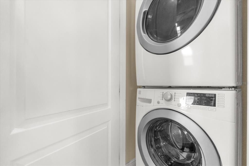 В аренду: $1,650 (1 спален, 1 ванн, 800 Квадратных фут)