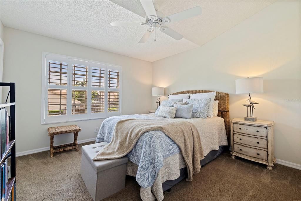For Sale: $445,000 (3 beds, 2 baths, 1819 Square Feet)