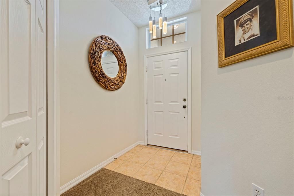 For Sale: $445,000 (3 beds, 2 baths, 1819 Square Feet)