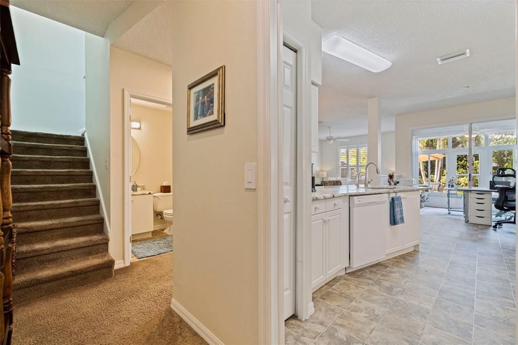 For Sale: $445,000 (3 beds, 2 baths, 1819 Square Feet)