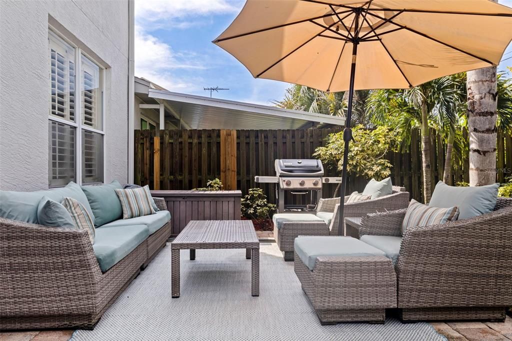 For Sale: $445,000 (3 beds, 2 baths, 1819 Square Feet)